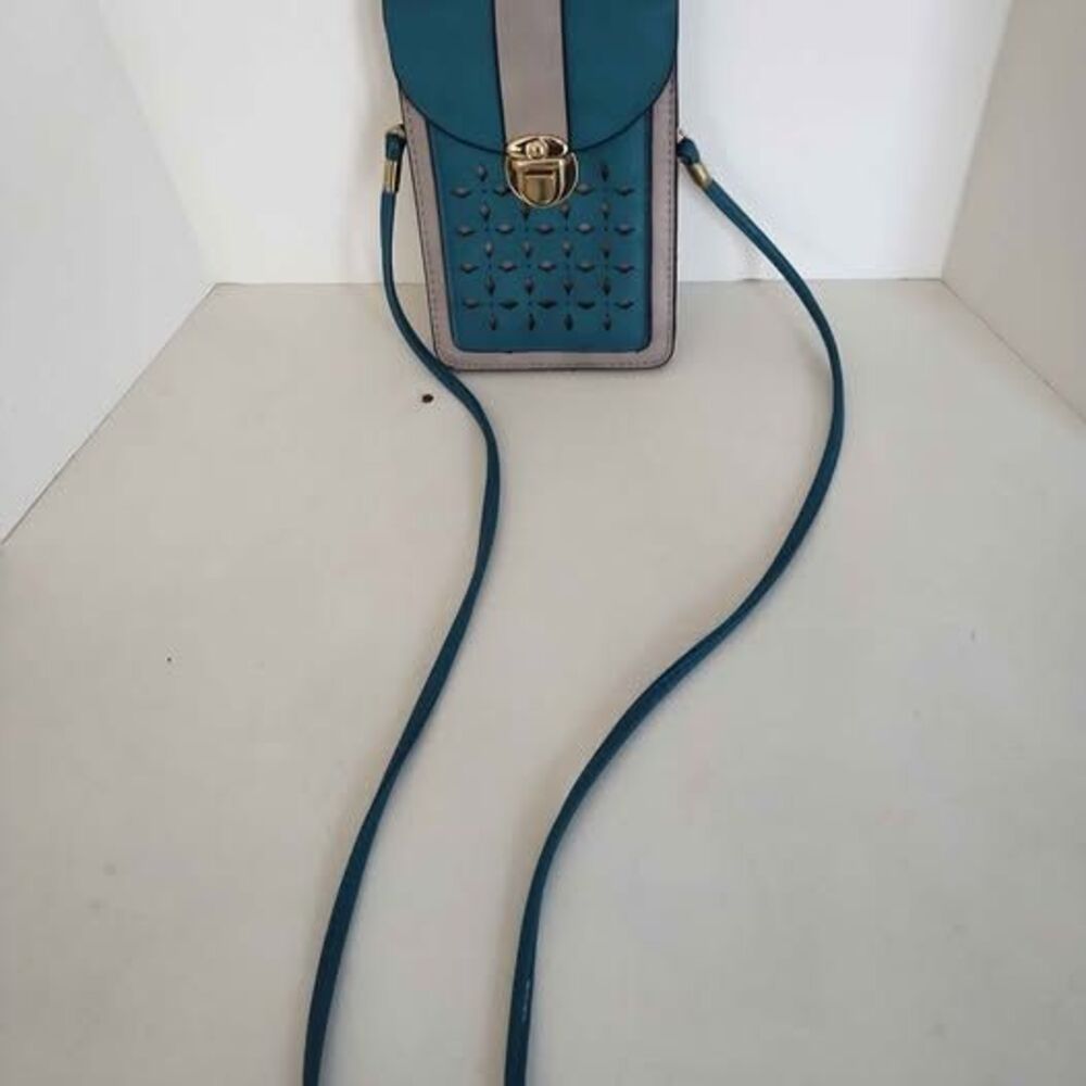 Urban Energy cross body
